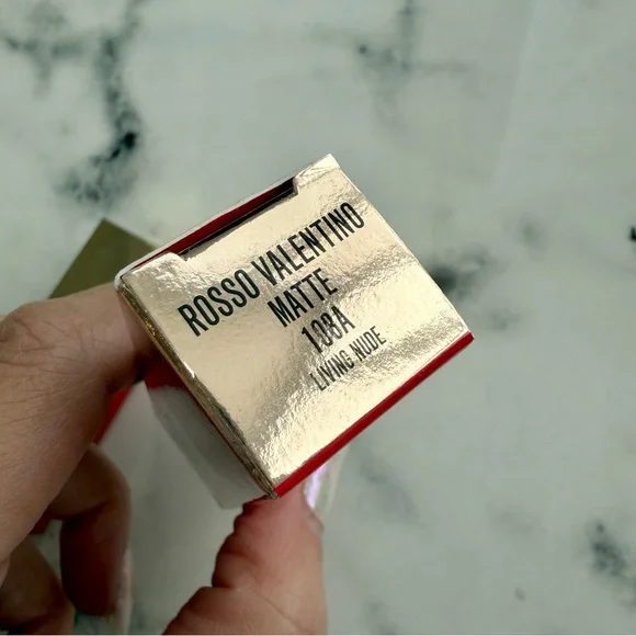 *NIB* Valentino Lipstick in Living Nude - Picture 5 of 5
